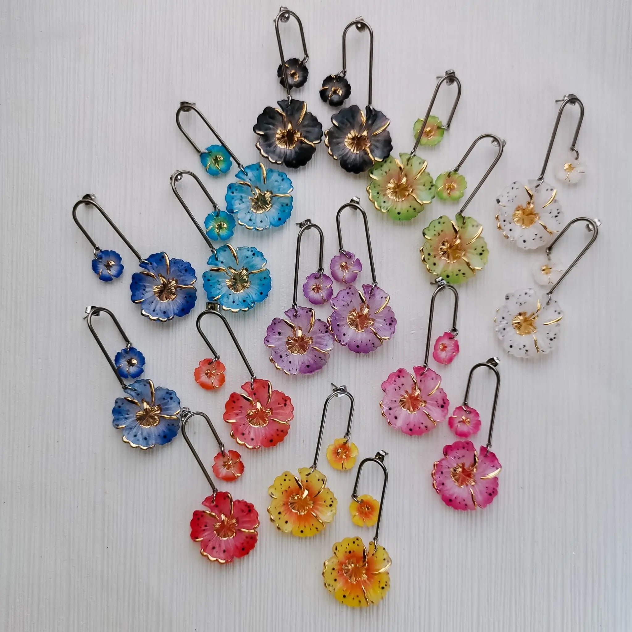 Brincos Dupla Flor PAMPA MIA ®