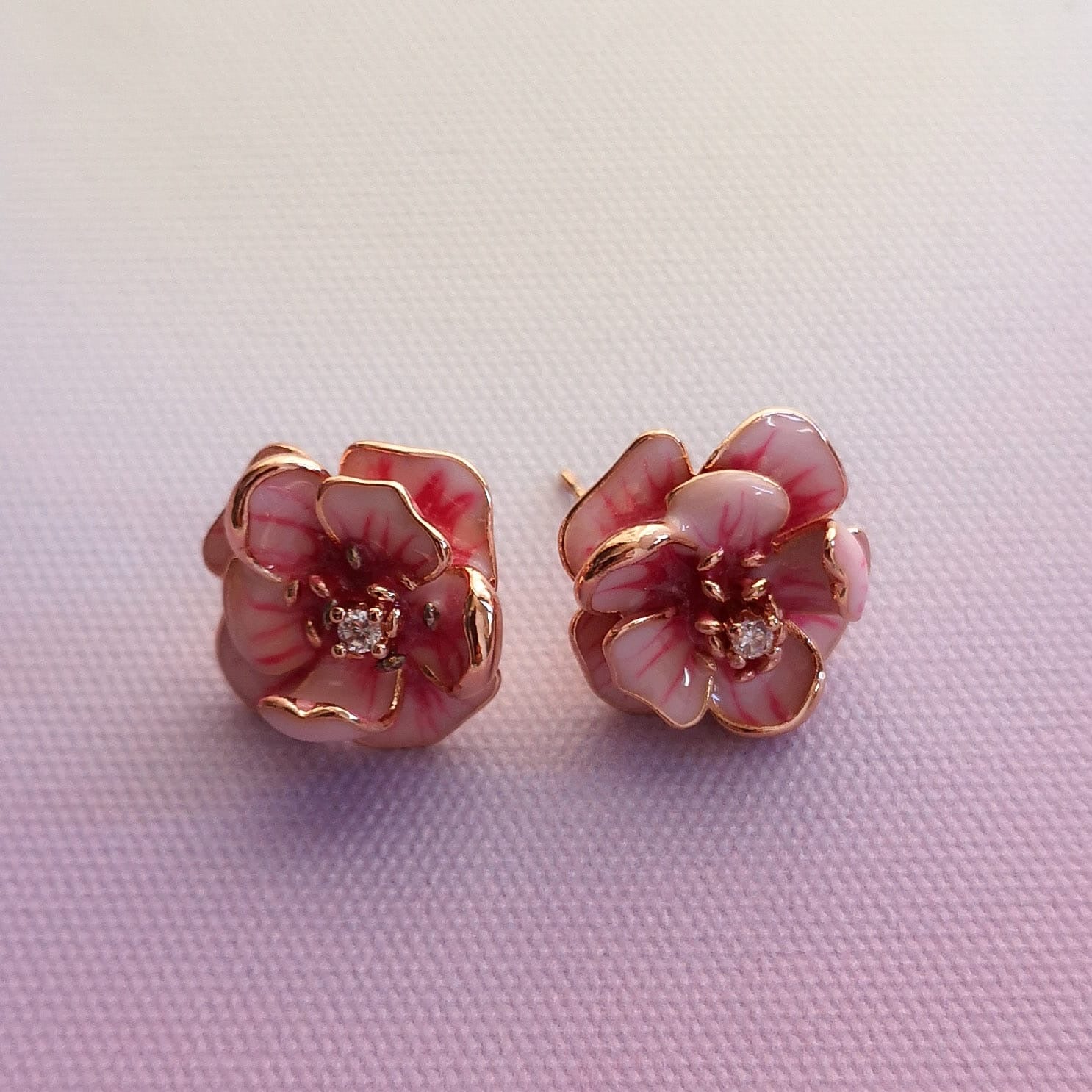 Brincos flor cor de rosa PAMPA MIA ®