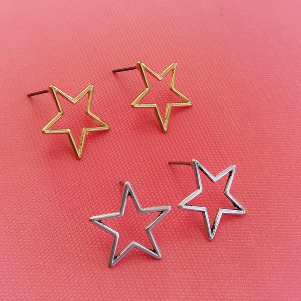 Brincos estrelas abertas