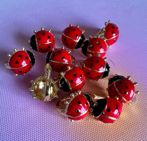 Brincos mini Joaninhas PAMPA MIA ®