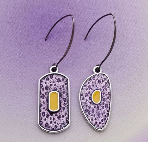 Brincos geométricos roxo & amarelo PAMPA MIA ®