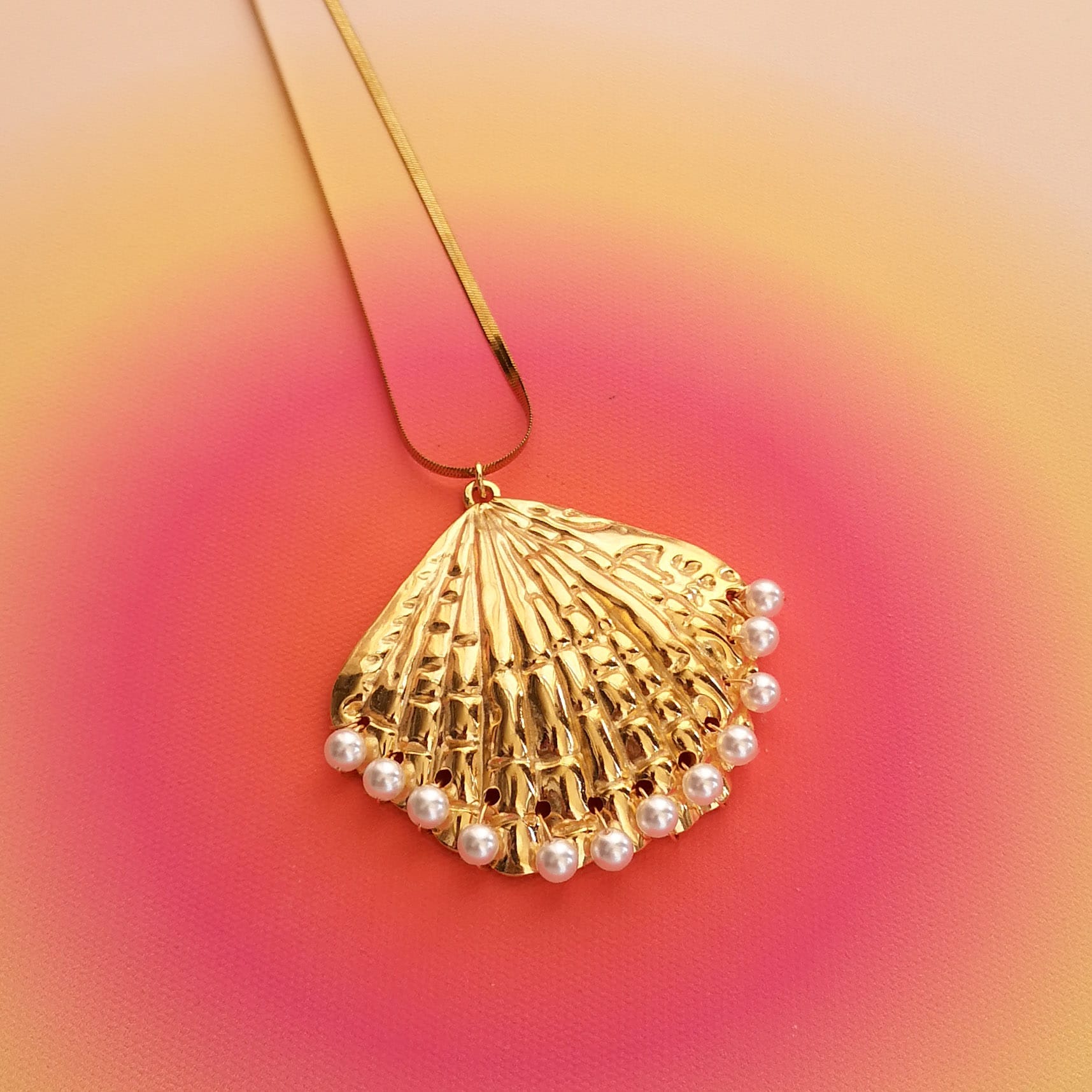 Fio concha dourada com pedras PAMPA MIA ®